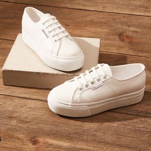 Flatform Superga size 5